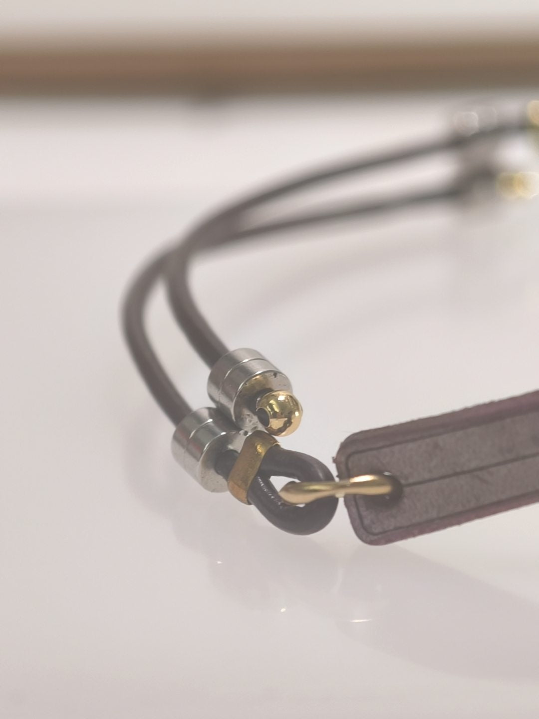 How to wear the Amulcat Necklet