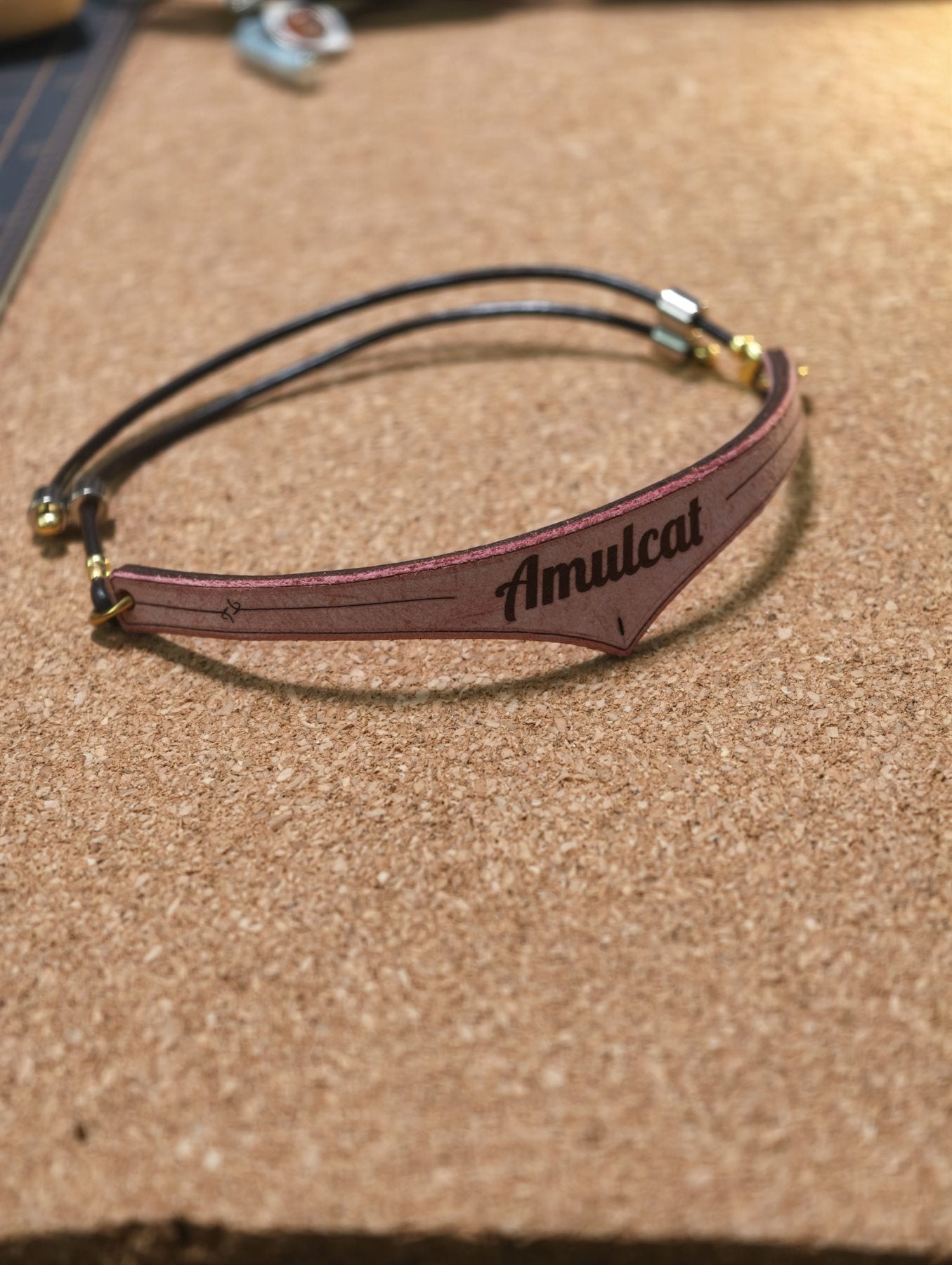 How to wear the Amulcat Necklet